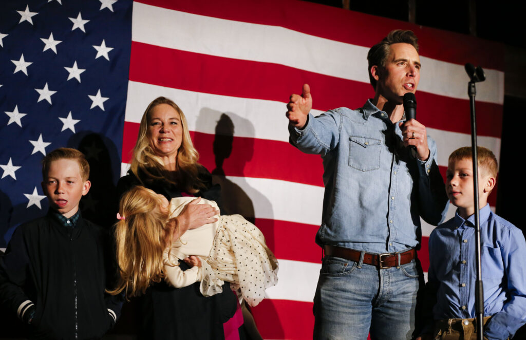 Josh Hawley反对的是什么？