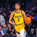 Tyrese Haliburton狂砍32+12+15+4抢断零失误！季后赛历史首人率步行者逼近总决赛！