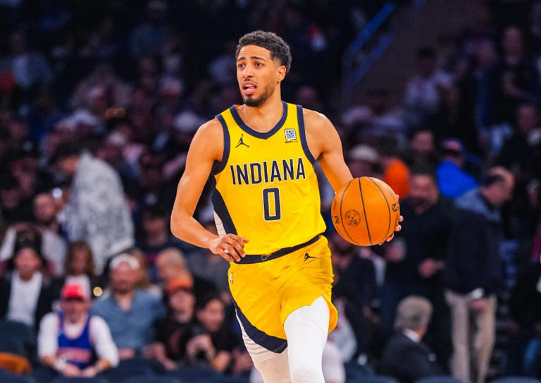 Tyrese Haliburton狂砍32+12+15+4抢断零失误！季后赛历史首人率步行者逼近总决赛！