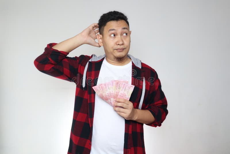 “50万豪赌期权狂赚150万！Reddit网友自曝：暴富后彻夜难眠，金钱真的是解药吗？”