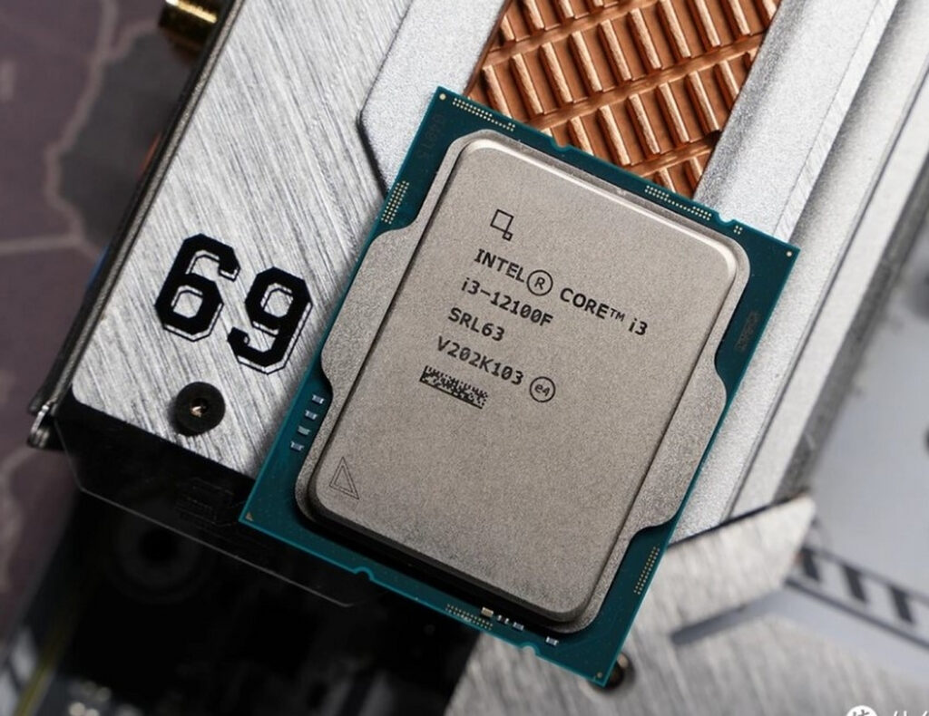 Intel vs AMD: The REAL Truth About "Fanboyism" and Your Wallet! (Spoiler: They're Both Good!) 11a50f4c784f3ac19cd910c1fa13d4d1